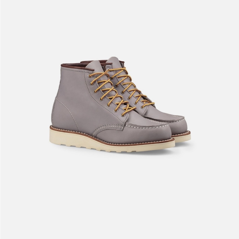 Red Wing Heritage Classic Moc 6-inch Women’s Leather Boots in Granite Size 8
